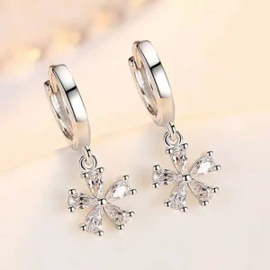 Cherry Flower Drop Cubic zirkon Örhängen i Silver<VSmycken Discount