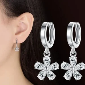 Cherry Flower Drop Cubic zirkon Örhängen i Silver<VSmycken Discount