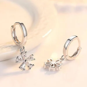 Cherry Flower Drop Cubic zirkon Örhängen i Silver<VSmycken Discount