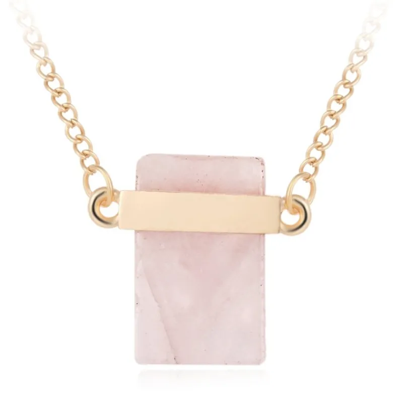 halsband__marmor_marble_r_0.webp Halsband - Marmor marble rosa sten - guldiga detaljer<VSmycken Fashion