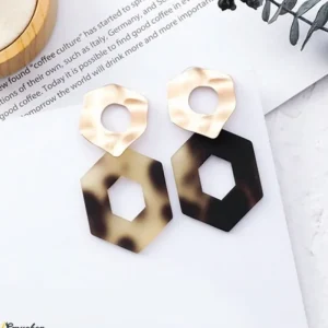 Leopard Metal Acrylic Hexagonal long Geometric mörka örhängen<VSmycken Sale