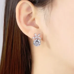 Runda glänsande blomma Kubisk Zirkon Örhängen<VSmycken Outlet