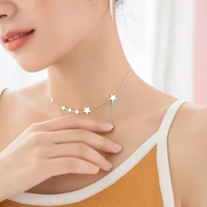 Stjärnhalsband i 925 silver<VSmycken Discount