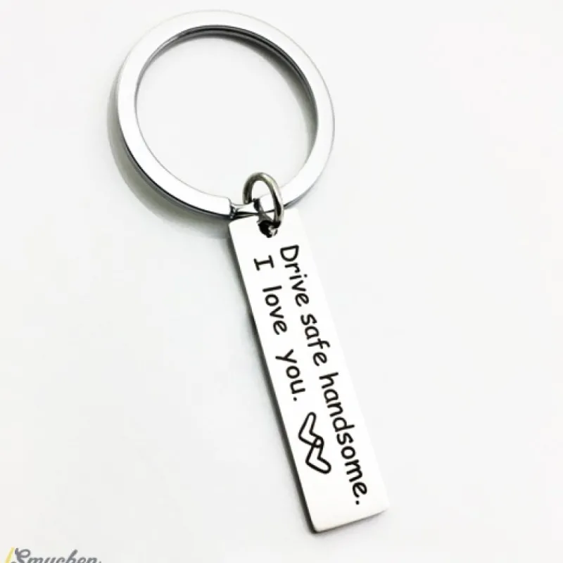 drive_safe_handsome_i_lov_0.webp Drive Safe Handsome I Love You Nyckelring - kör säkert<VSmycken Hot