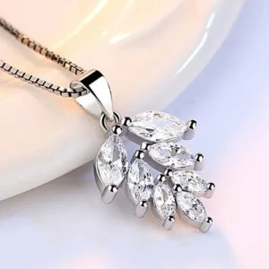 Äkta 925 Silver Cubic Zirkon Ice Leaves Halsband<VSmycken Clearance