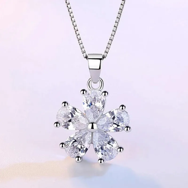 kta__silver_cubic_zirkon__4.webp Äkta 925 Silver Cubic Zirkon blomma Halsband<VSmycken Clearance