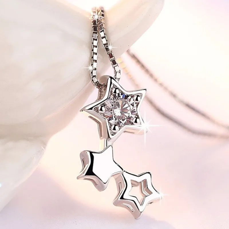 kta__silver_stjrnor_halsb_1.webp Äkta 925 Silver Stjärnor halsband<VSmycken Fashion