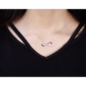 Platinpläterad Infinity HALSBAND - 925 Silver<VSmycken Online